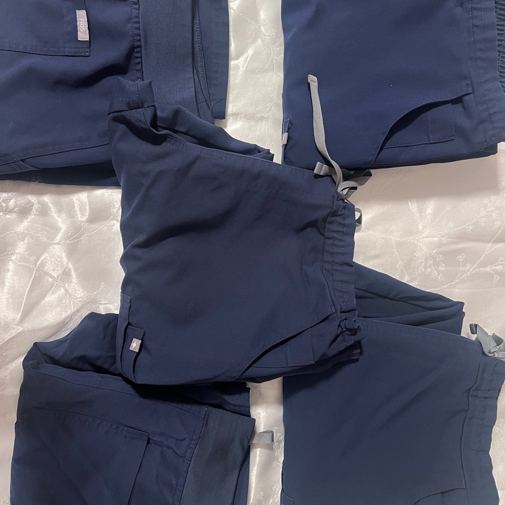 Figs Large Navy scrub Pants bundle